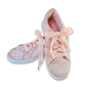 Sugar pink velour shoes